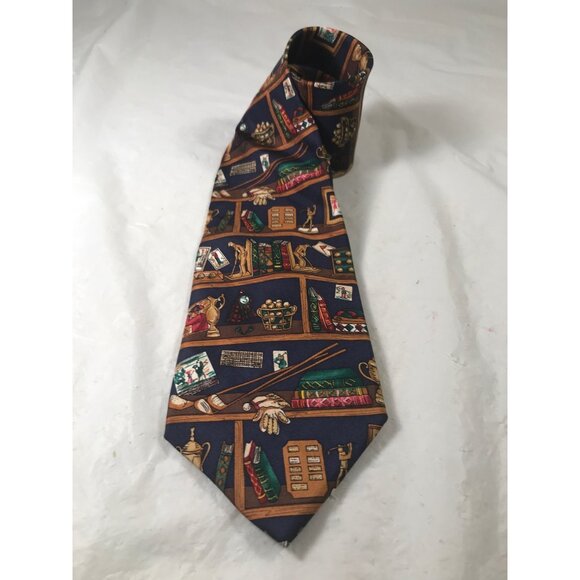 Alynn Neckwear “Golf Collection “ Bookshelf Print Necktie - Picture 1 of 4